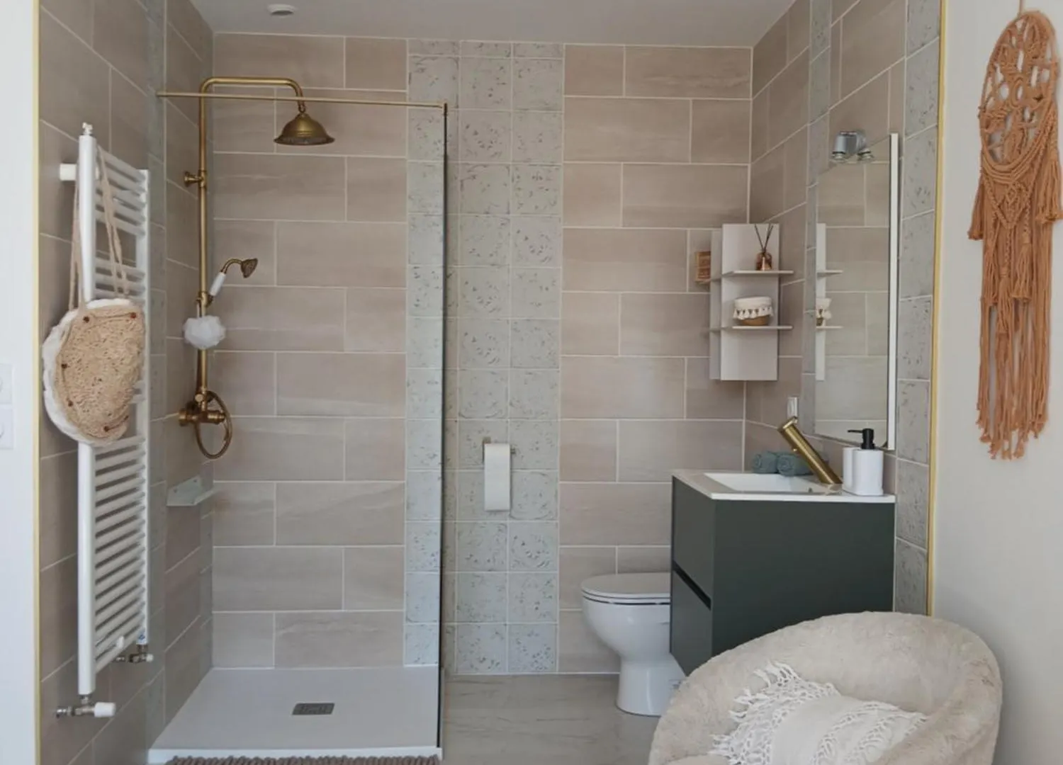 Chambre Boho Le Pin  0*, Le Pin (Isere) France